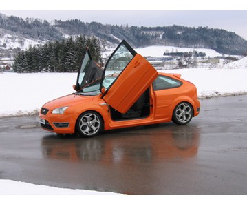 LSD Flügeltüren Ford Focus, 04- 3trg