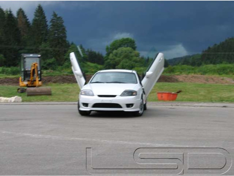 LSD Flügeltüren Hyundai Coupé – Bild 3